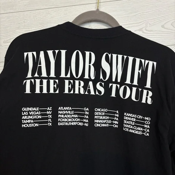 2023 TAYLOR SWIFT THE ERAS TOUR BLACK LONG SLEEVE TEE OFFICIAL AUTHENTIC LARGE - Picture 8 of 10